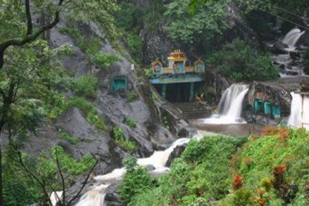 Kalhatgiri Falls